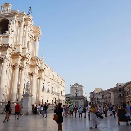 Nocleg ze śniadaniem San Giuseppe, Nel Cuore Di Ortigia Syrakuzy